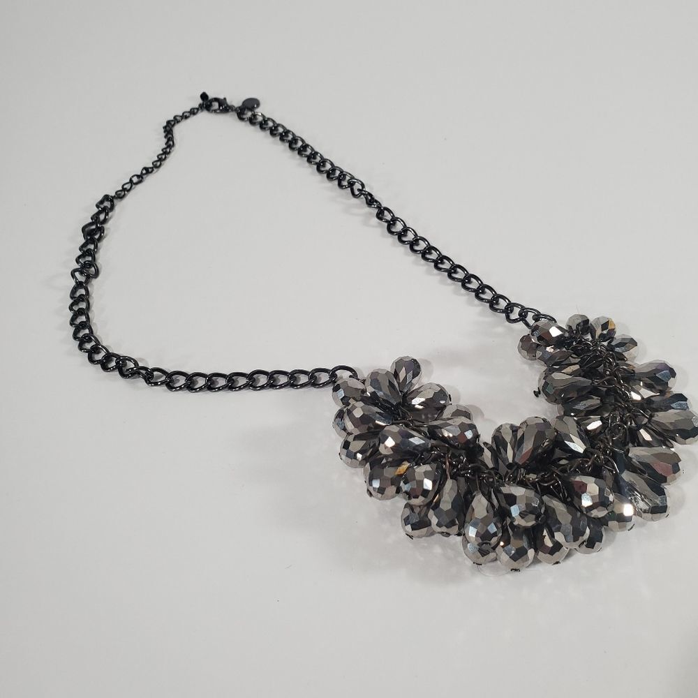 Cute shiny beaded necklace‎